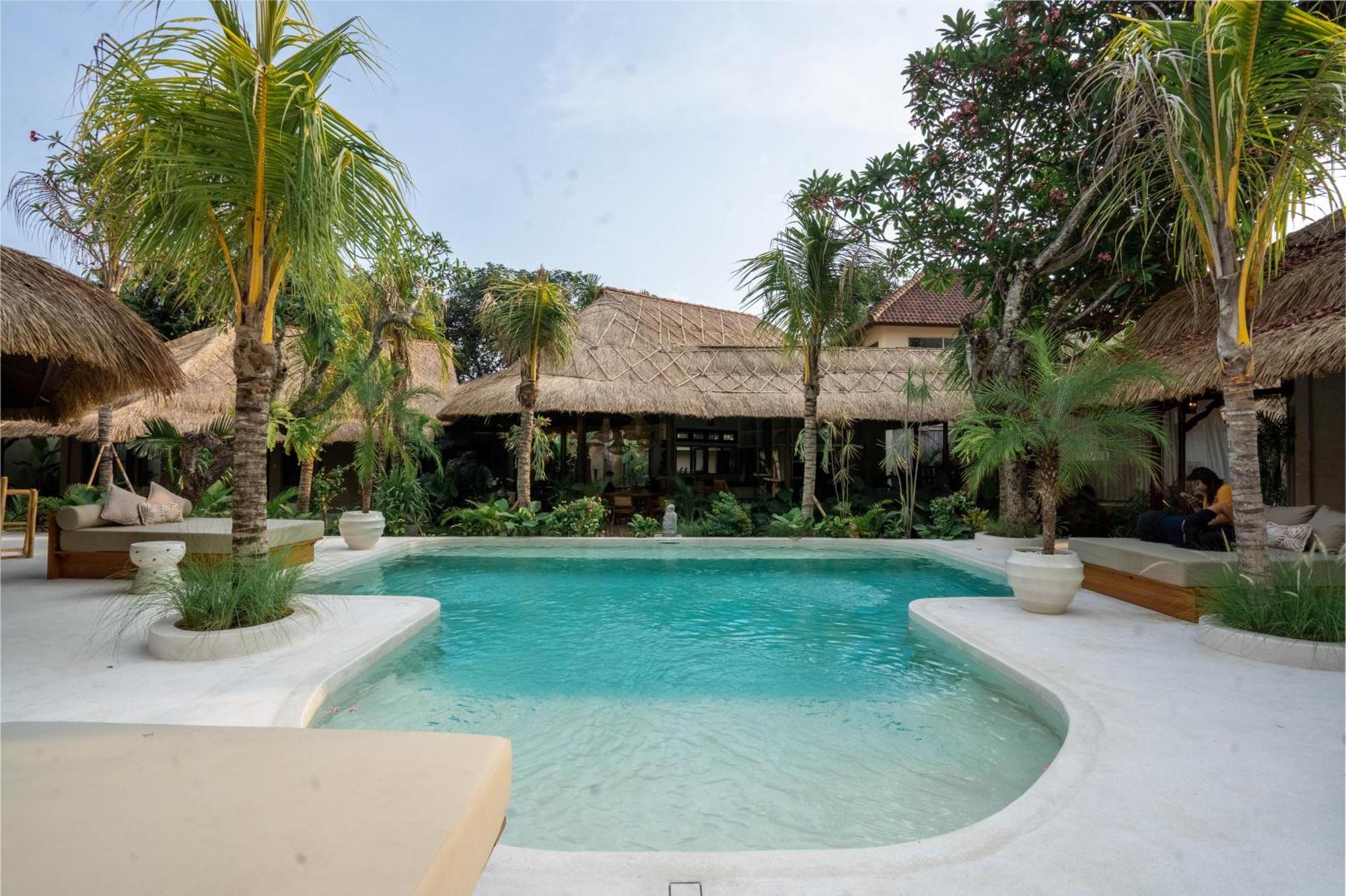 Coconut Heaven By Bali Solutions *